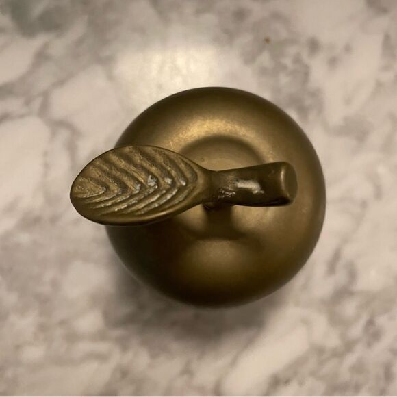 Vintage Brass Apple Paperweight - Picture 3 of 4